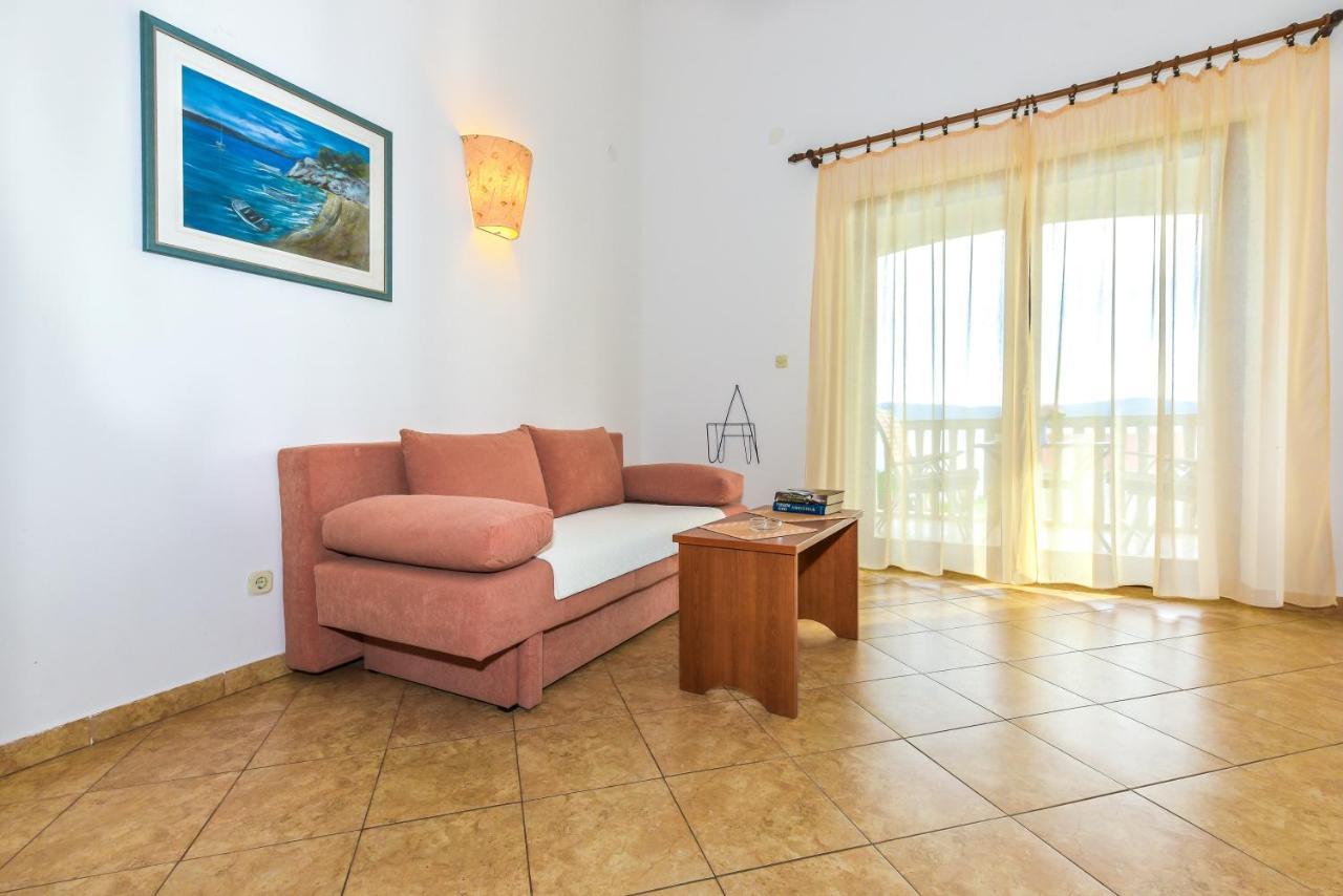 Apartments Adria Biograd Na Moru Bagian luar foto