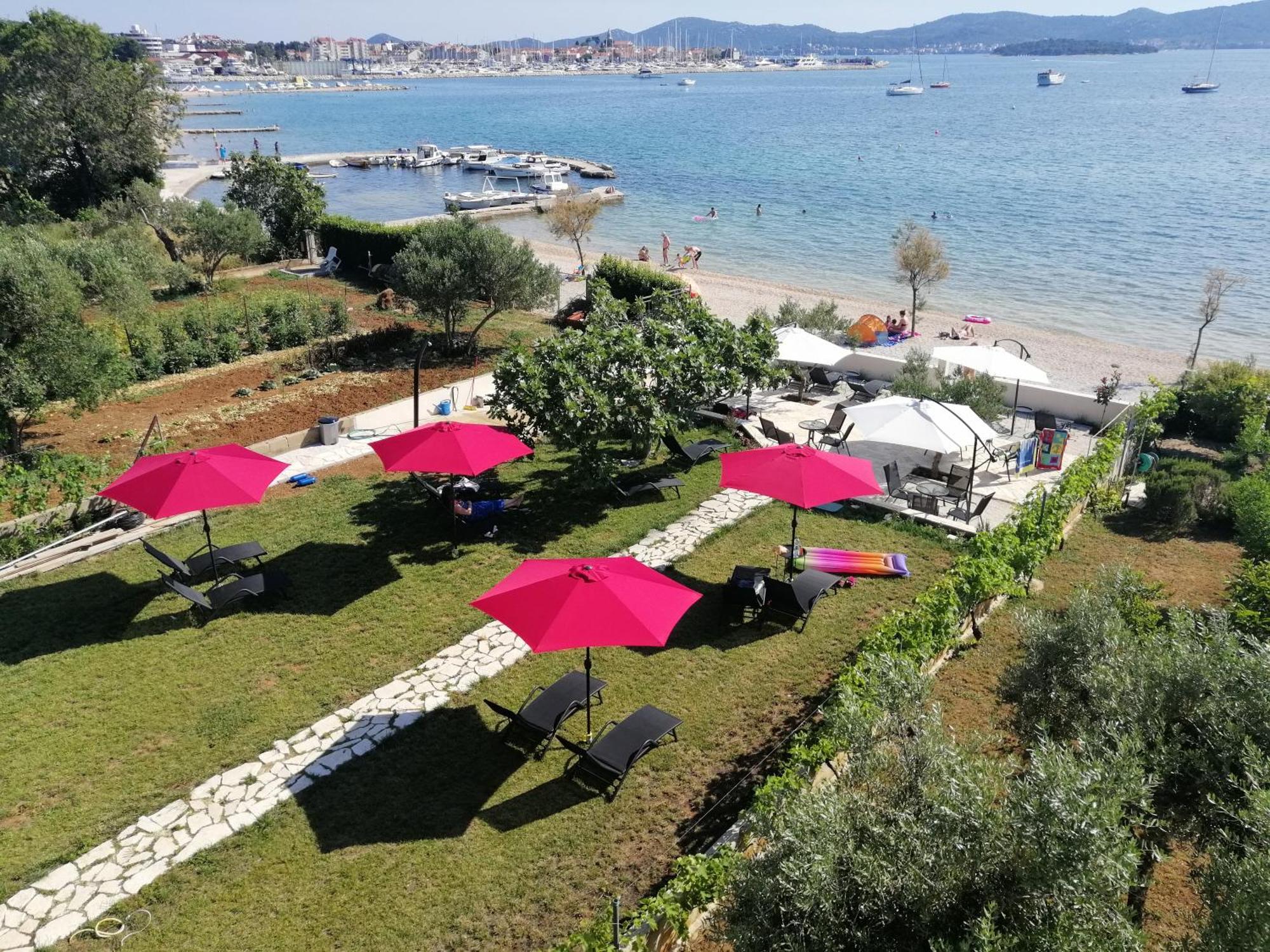 Apartments Adria Biograd Na Moru Bagian luar foto